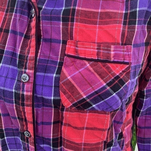 Victoria’s Secret collared plaid PJ top XS - Picture 4 of 11